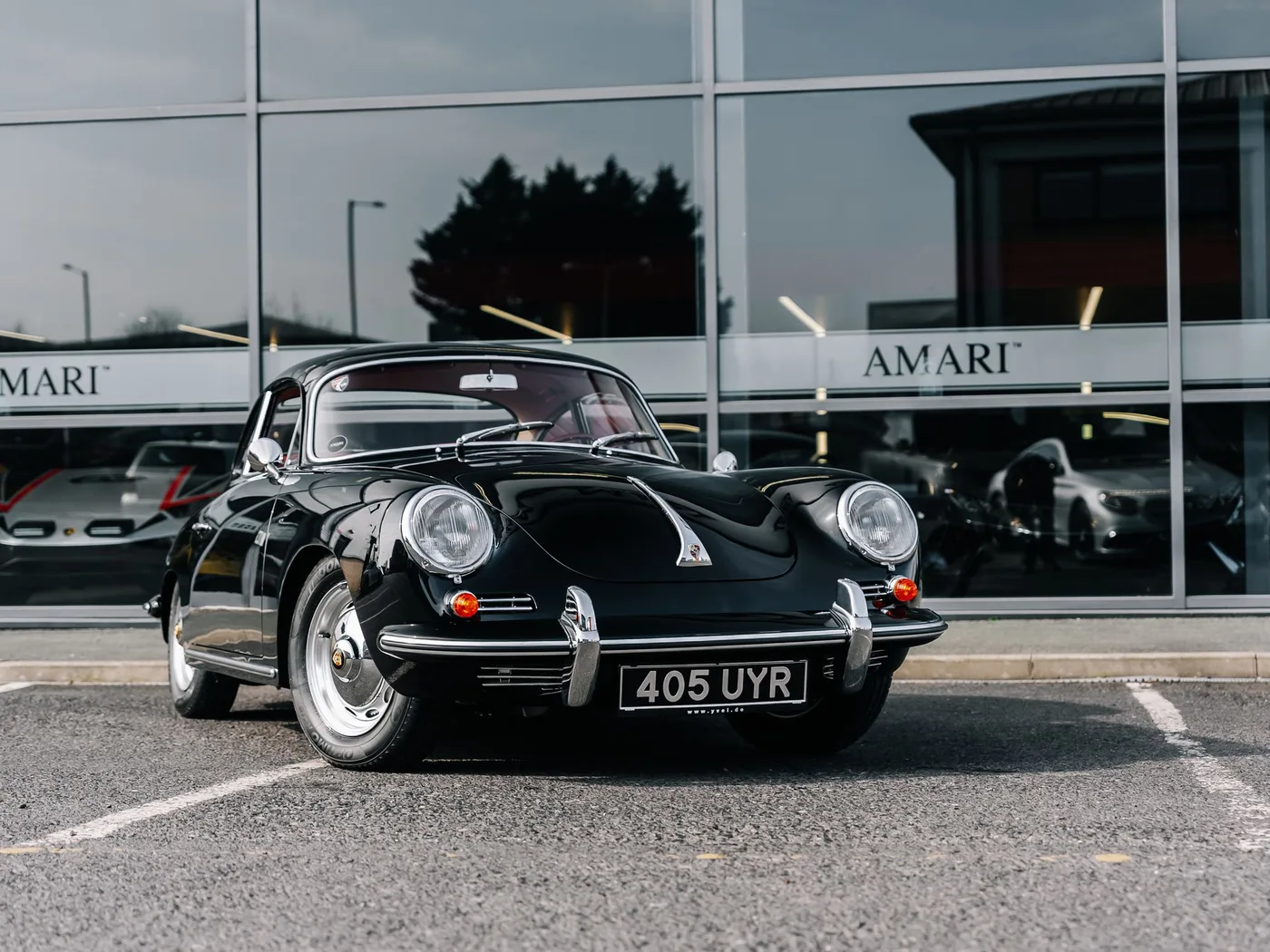 1962 Porsche 356 1600 S offered by a supercar dealer in Preston, United Kingdom, photo 10 of 25