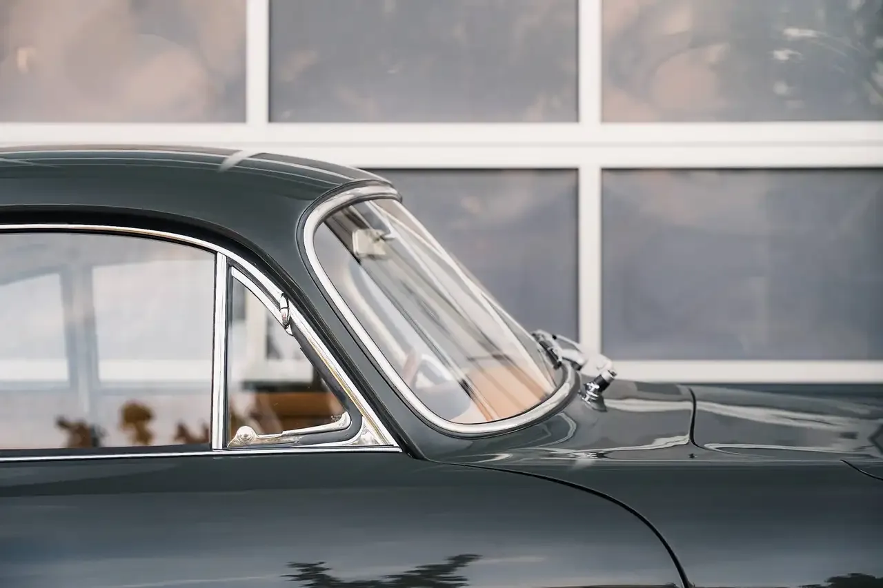 1962 Porsche 356 B, 6/18