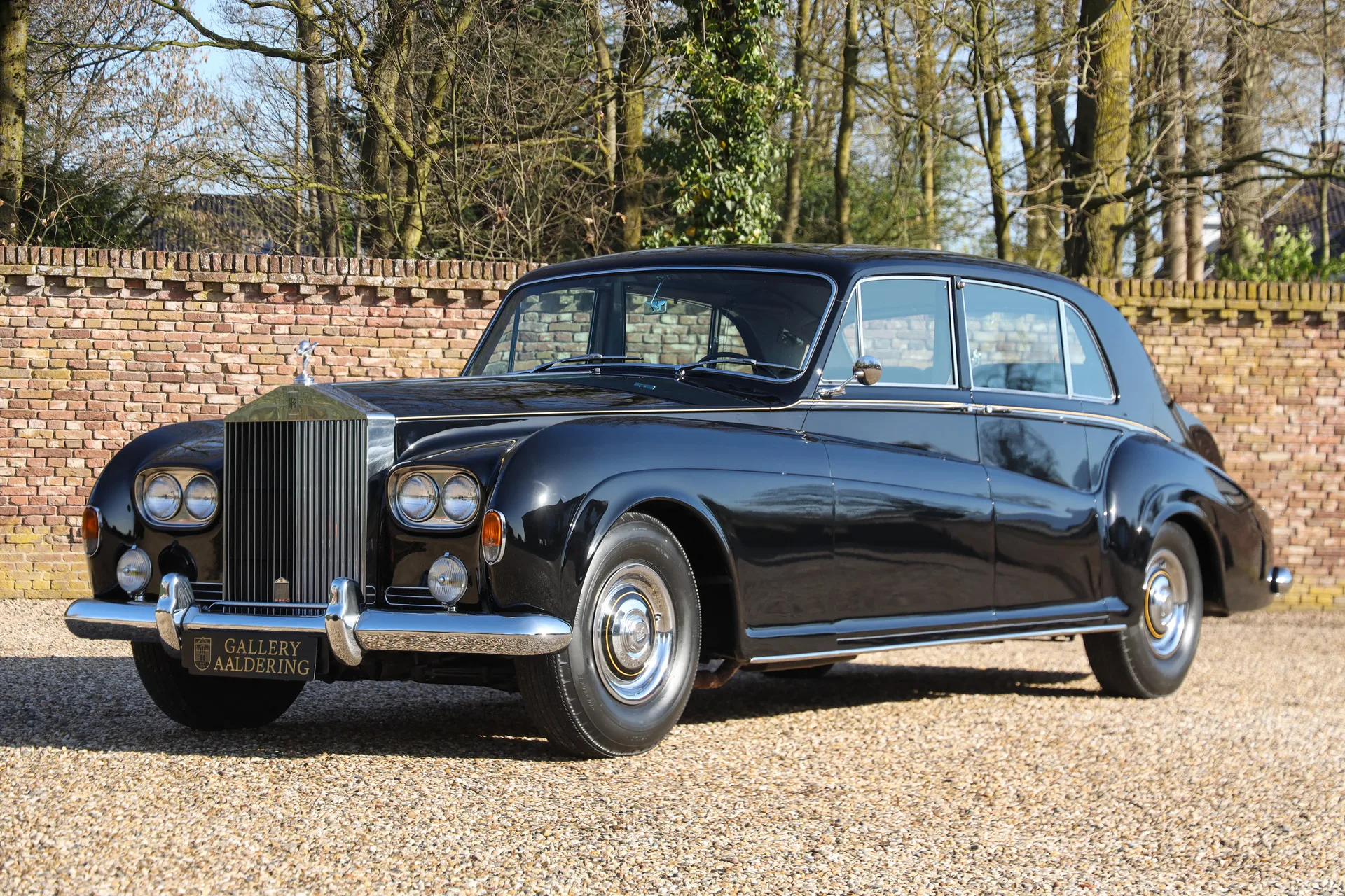 1962 Rolls-Royce Phantom V James Young Limousine, 17/30