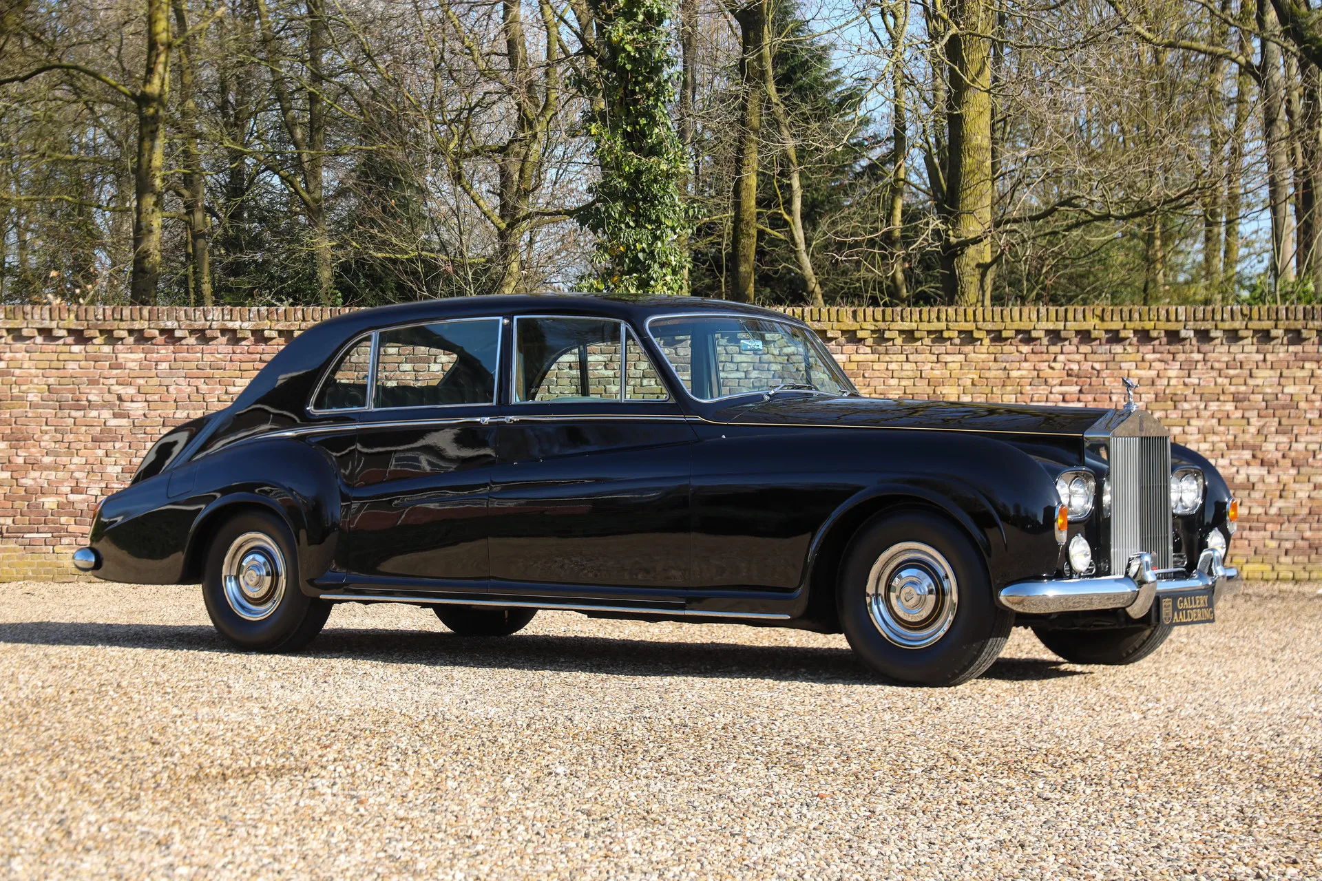 1962 Rolls-Royce Phantom V James Young Limousine, 24/30