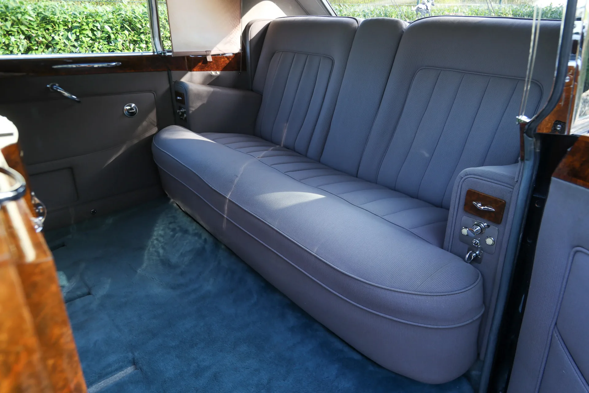 1962 Rolls-Royce Phantom V James Young Limousine, 25/30