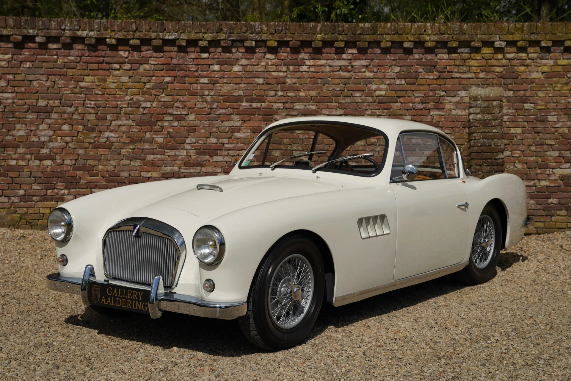 1962 Talbot-Lago T14 America 2500 Sport Coupé offered by a specialist dealer in Brummen, Netherlands, main photo