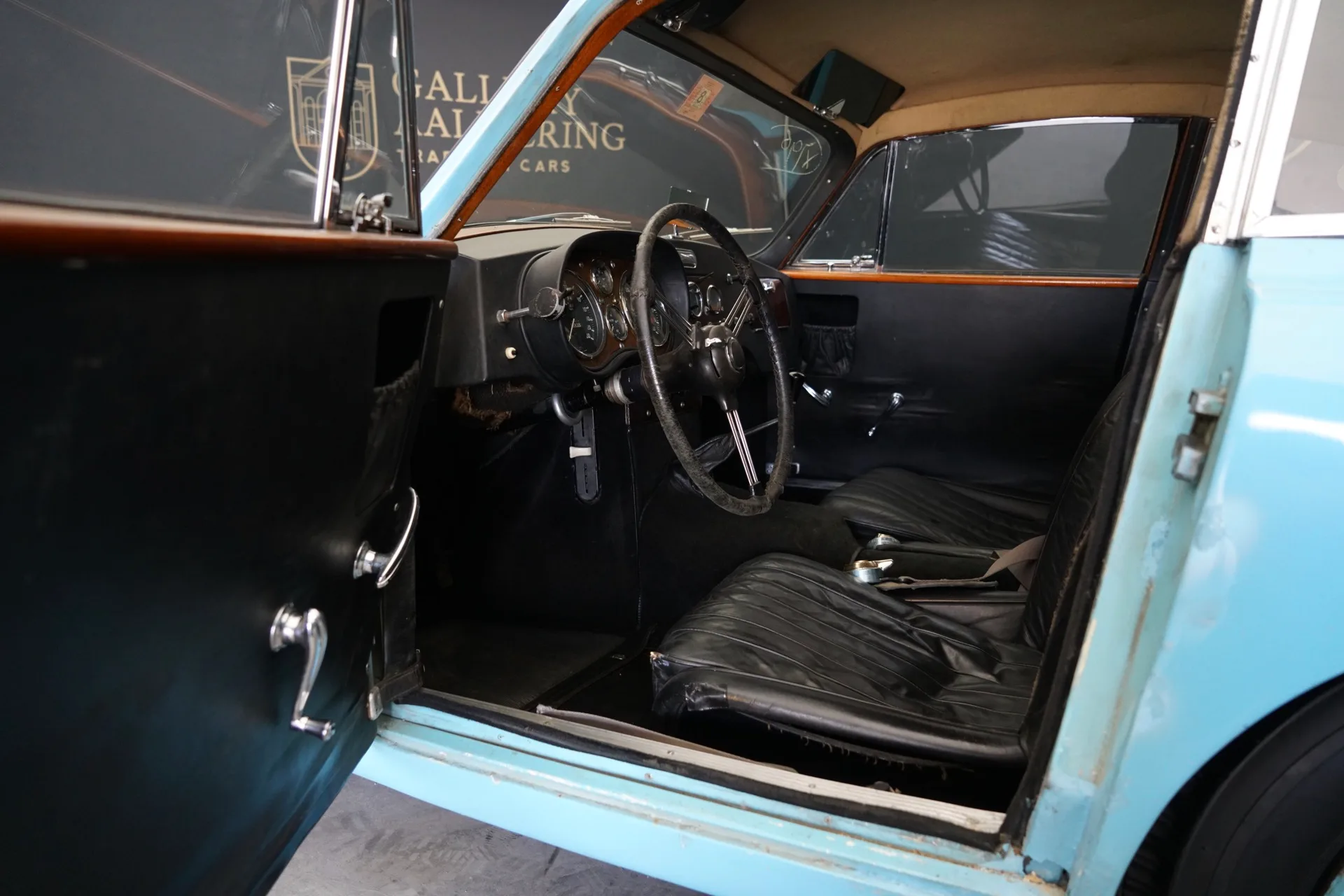1963 AC Aceca, 28/30