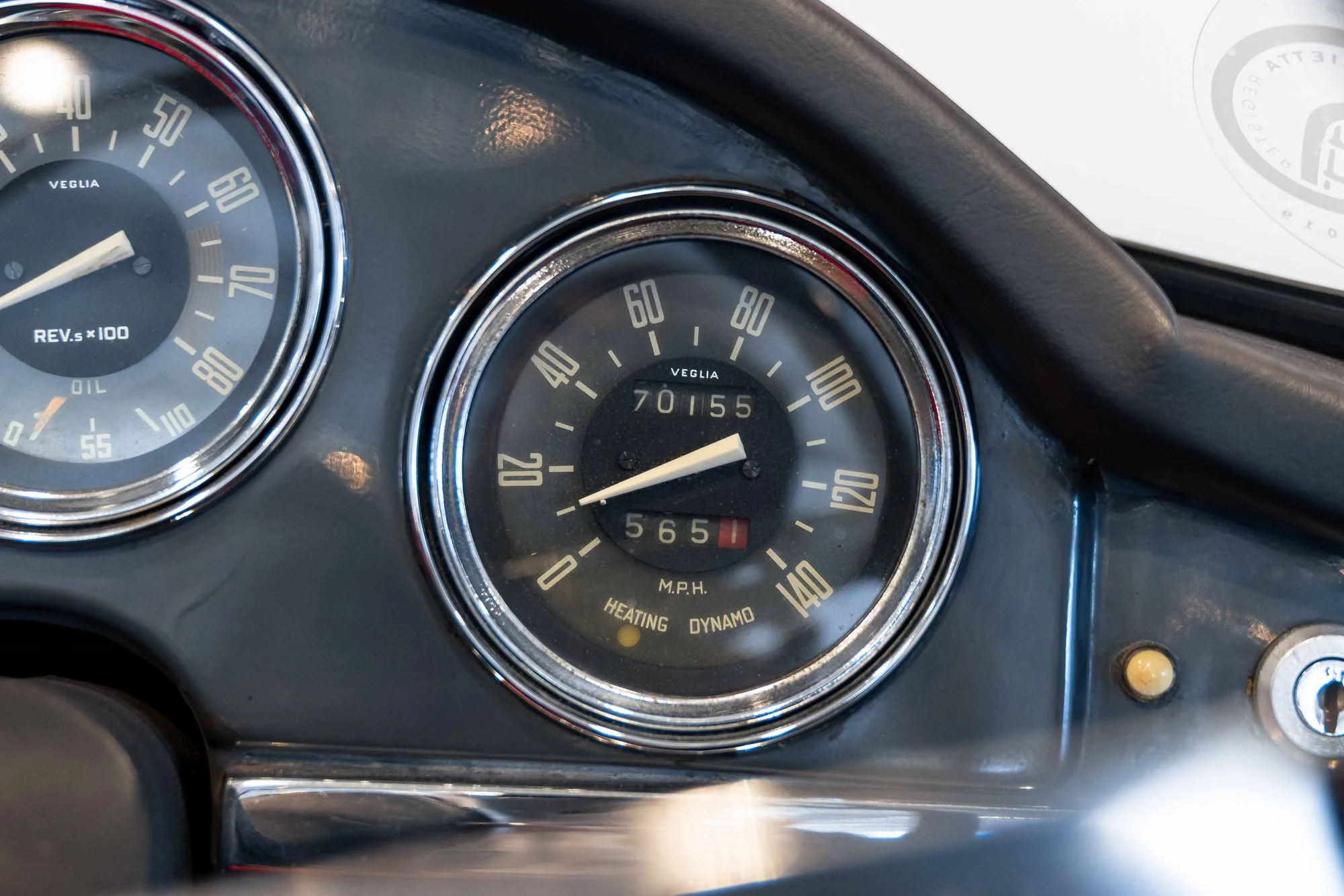 1963 Alfa Romeo Giulia Spider, 13/16