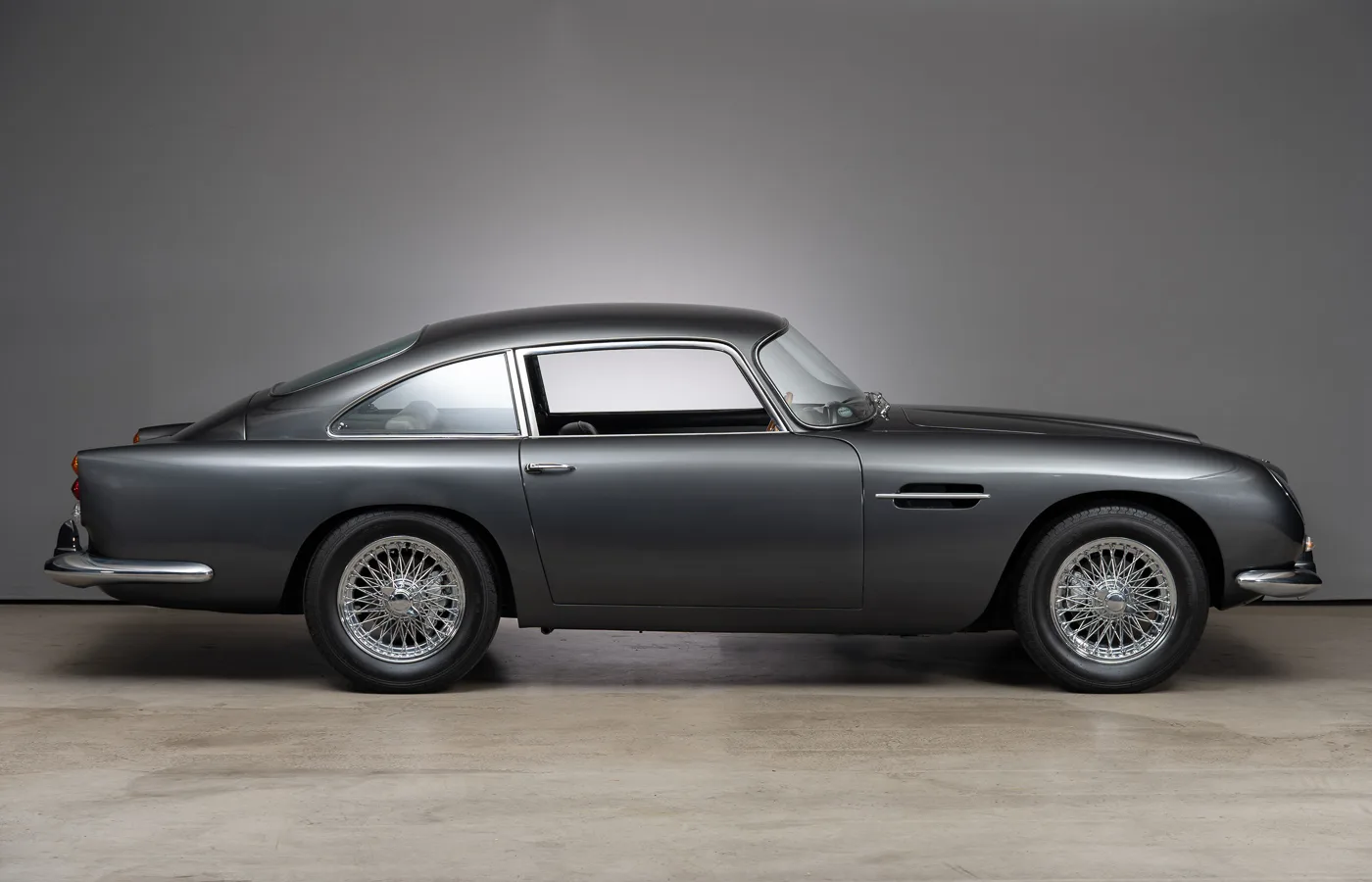 1963 Aston Martin DB4 Vantage Series V, 5/30