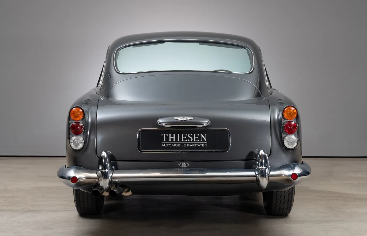 1963 Aston Martin DB4 Vantage Series V, 12/30