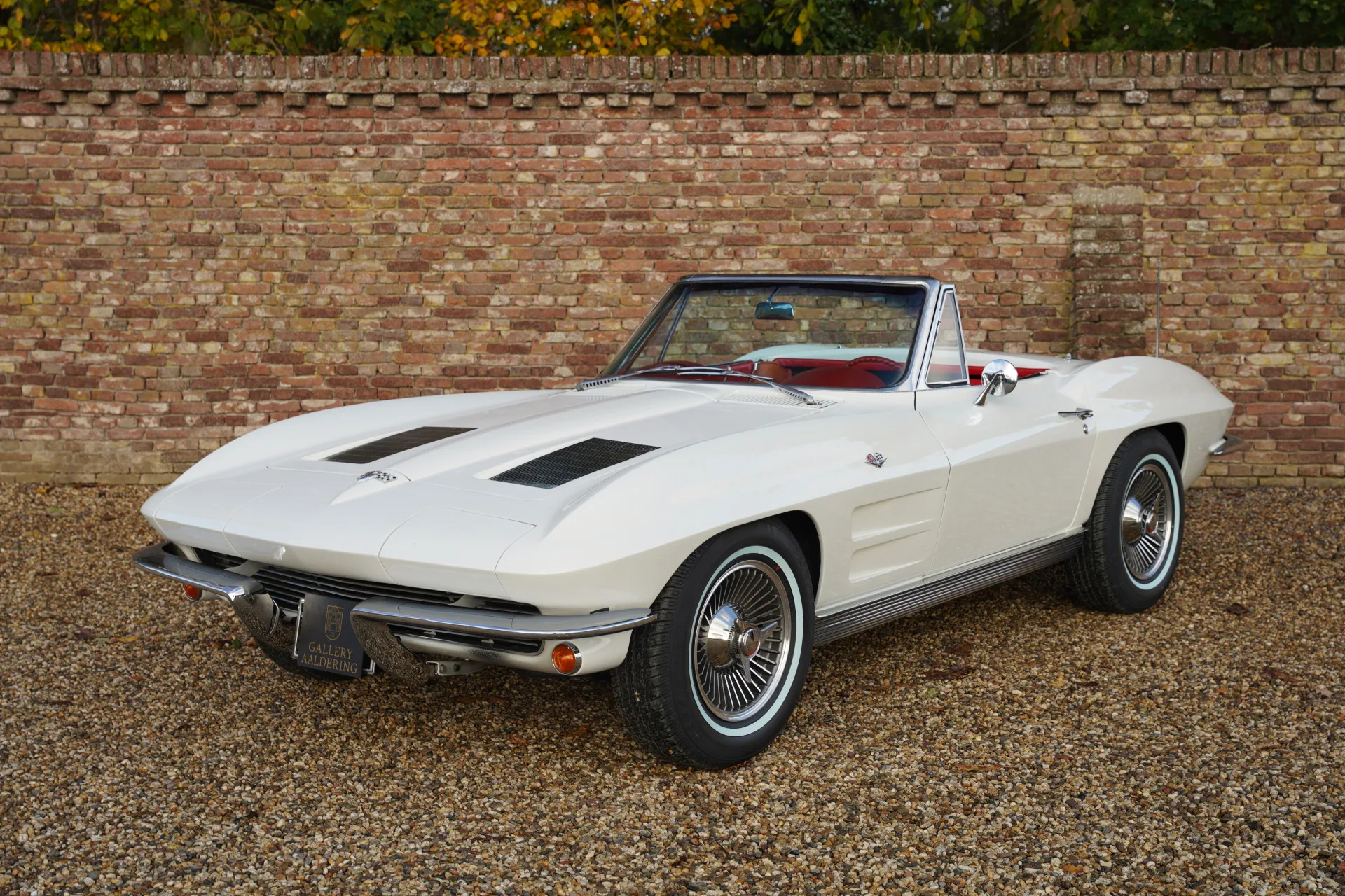1963 Chevrolet Corvette C2 Sting Ray Convertible offered by a specialist dealer in Brummen, Netherlands, main photo