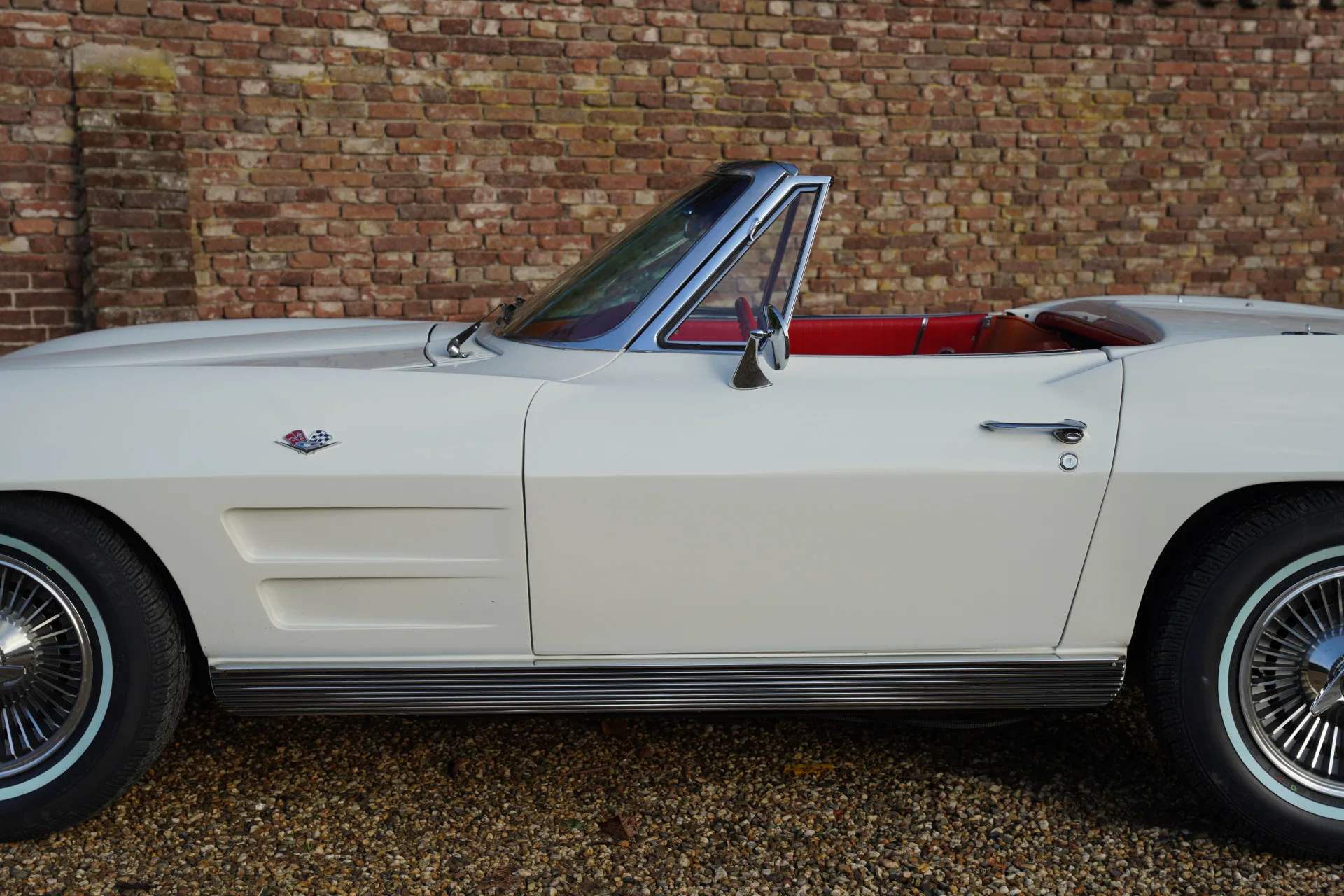 1963 Chevrolet Corvette C2 Sting Ray Convertible, 25/30