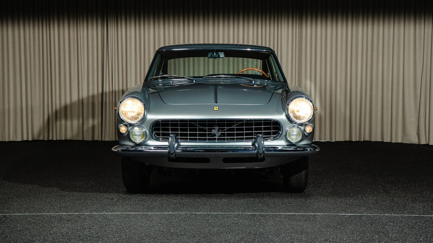 1963 Ferrari 250 GT 2+2, 2/30