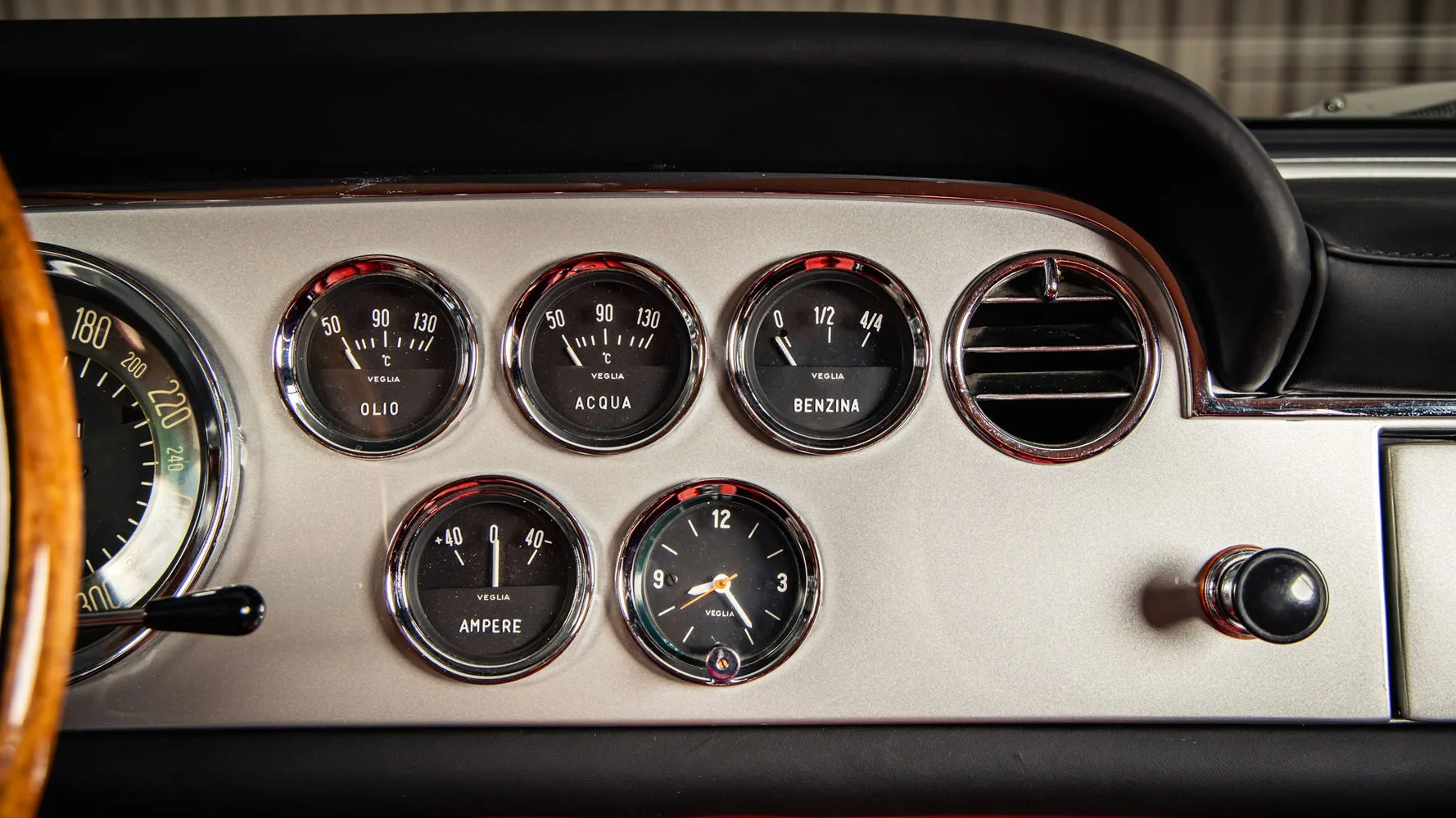 1963 Ferrari 250 GT 2+2, 12/30