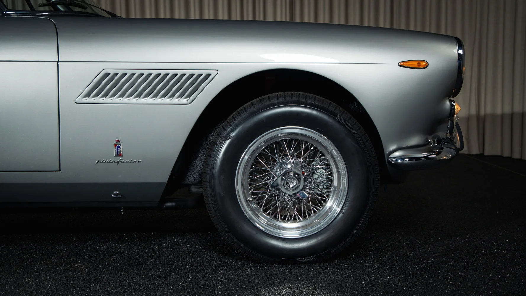 1963 Ferrari 250 GT 2+2, 24/30