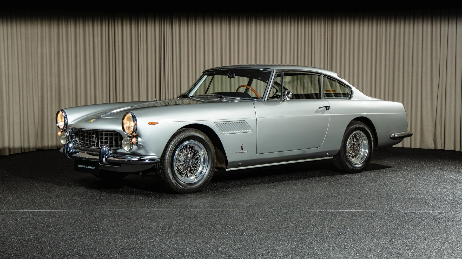 1963 Ferrari 250 GT 2+2 offered by a specialist dealer in Kongens Lyngby, Denmark, main photo