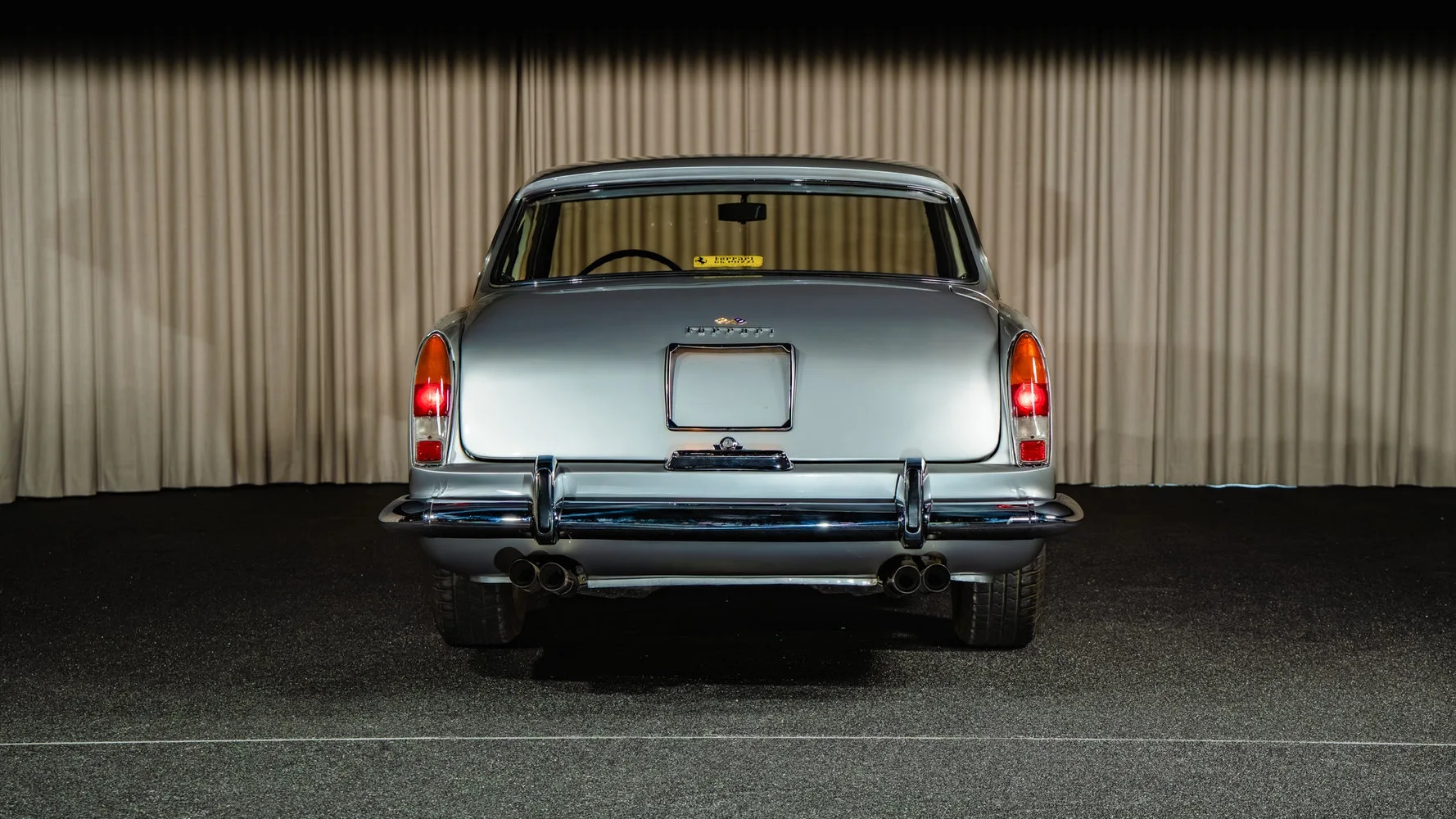 1963 Ferrari 250 GT 2+2, 4/30