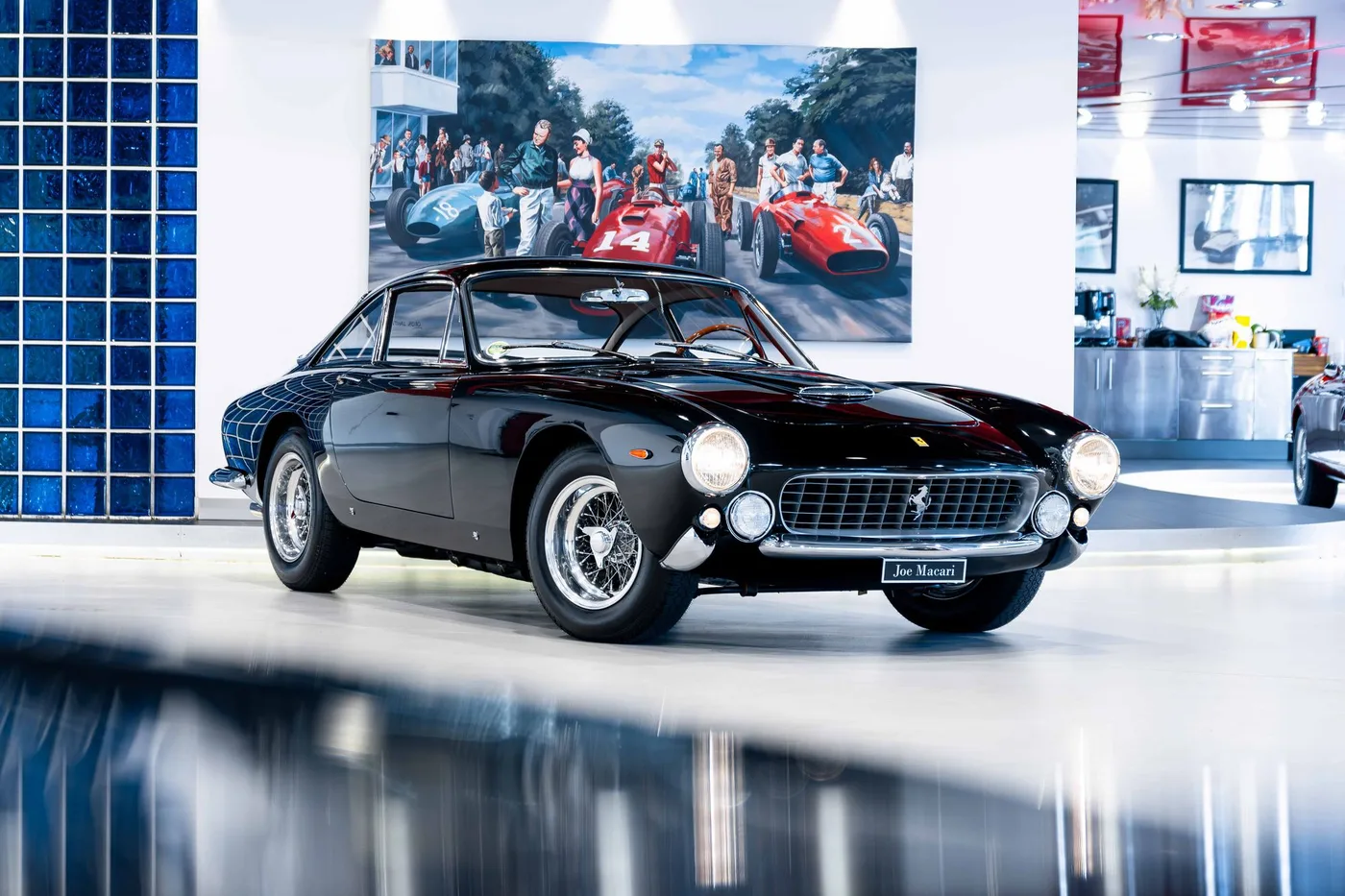 1963 Ferrari 250 GT Berlinetta Lusso proposée par un spécialiste de la voiture de collection à London, Royaume-Uni, photo 8 sur 24