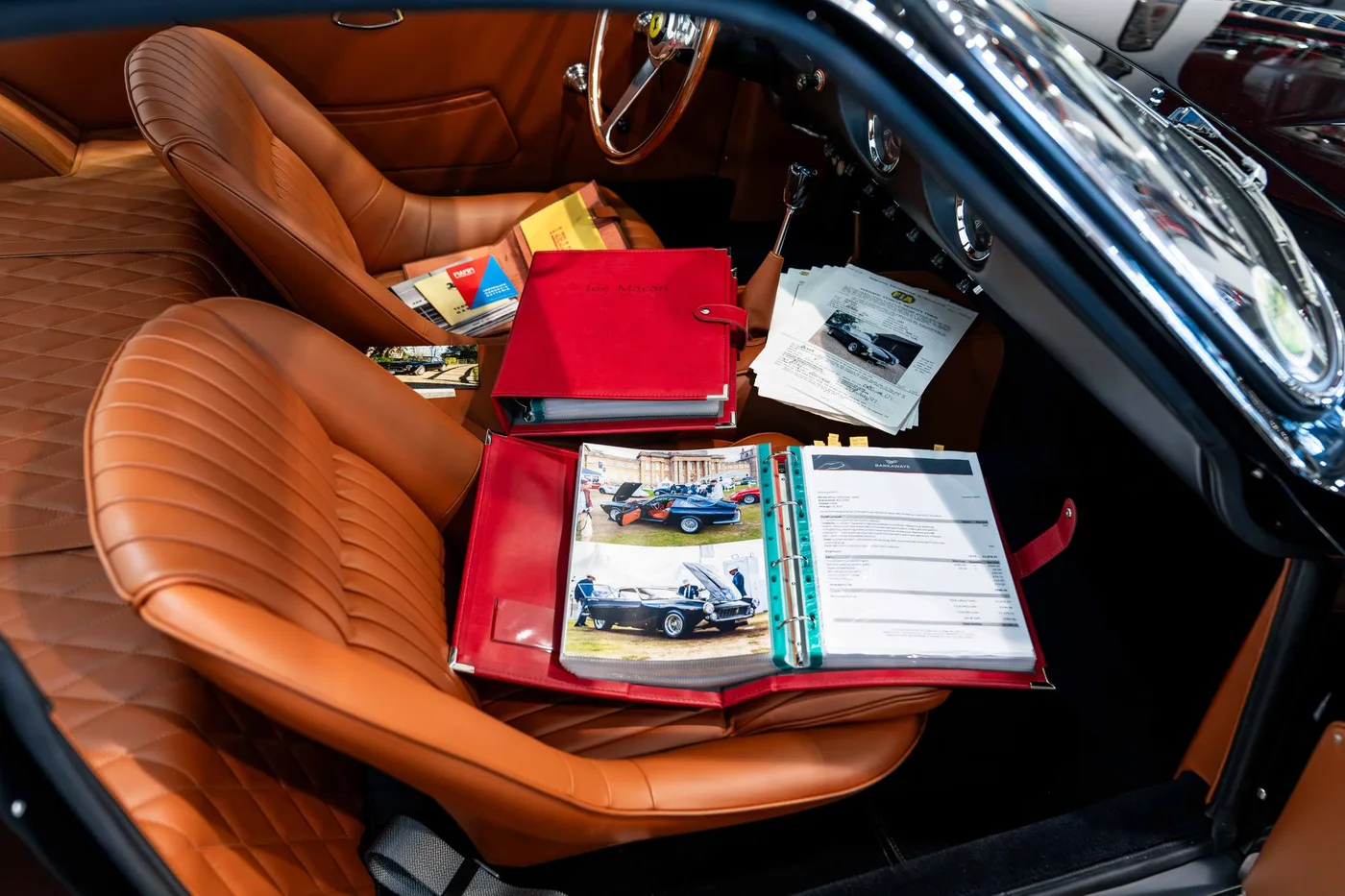 1963 Ferrari 250 GT Berlinetta Lusso proposée par un spécialiste de la voiture de collection à London, Royaume-Uni, photo 24 sur 24