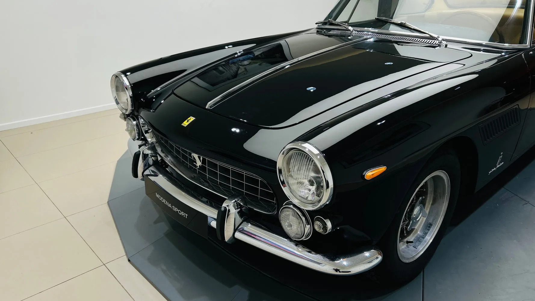 1963 Ferrari 330 America, 7/27