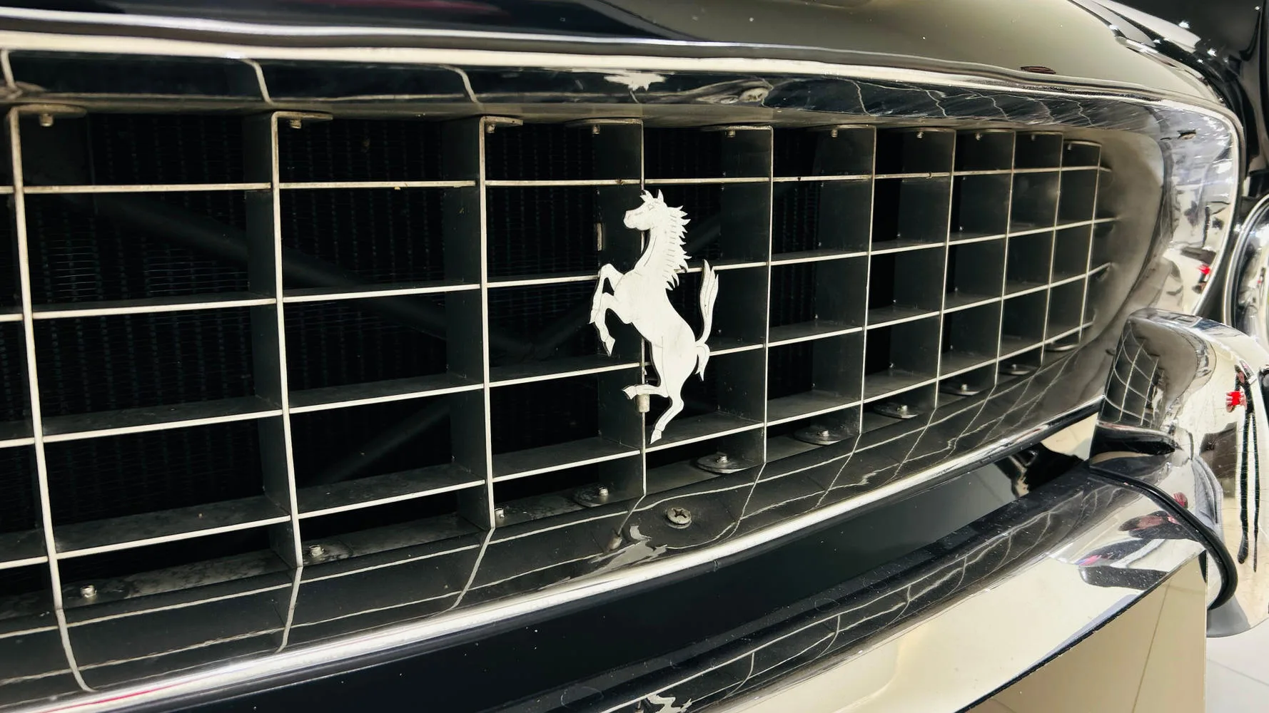 1963 Ferrari 330 America, 9/27