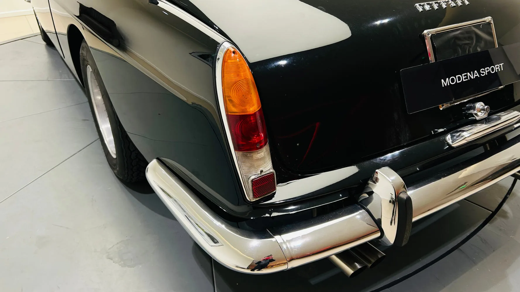 1963 Ferrari 330 America, 15/27