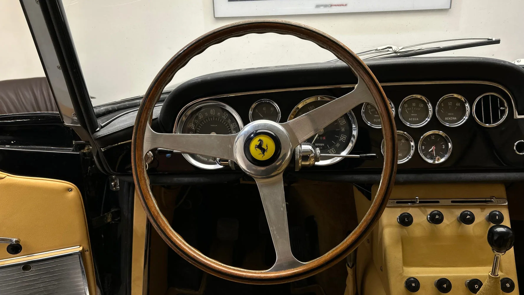 1963 Ferrari 330 America, 17/27