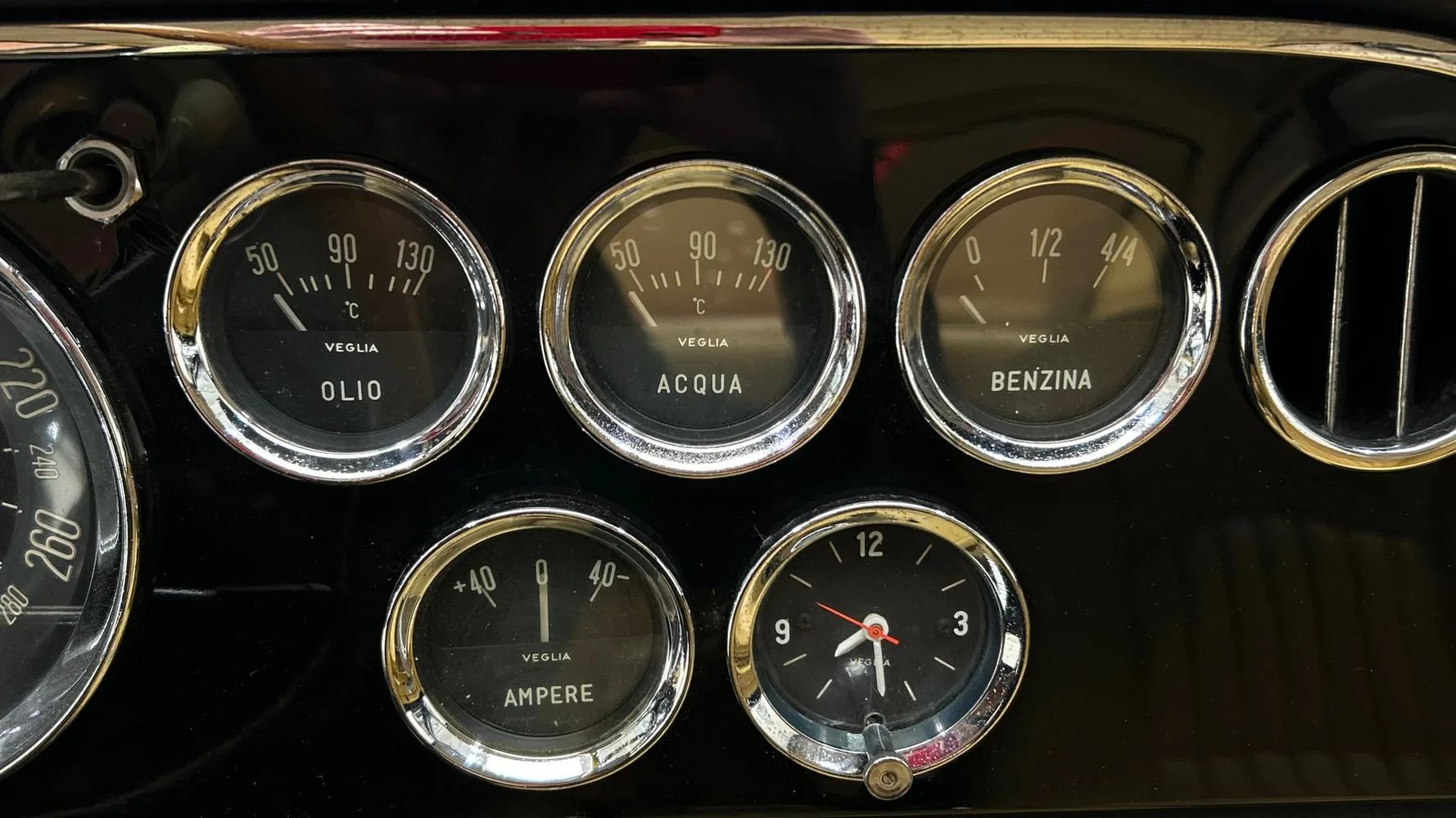1963 Ferrari 330 America, 18/27