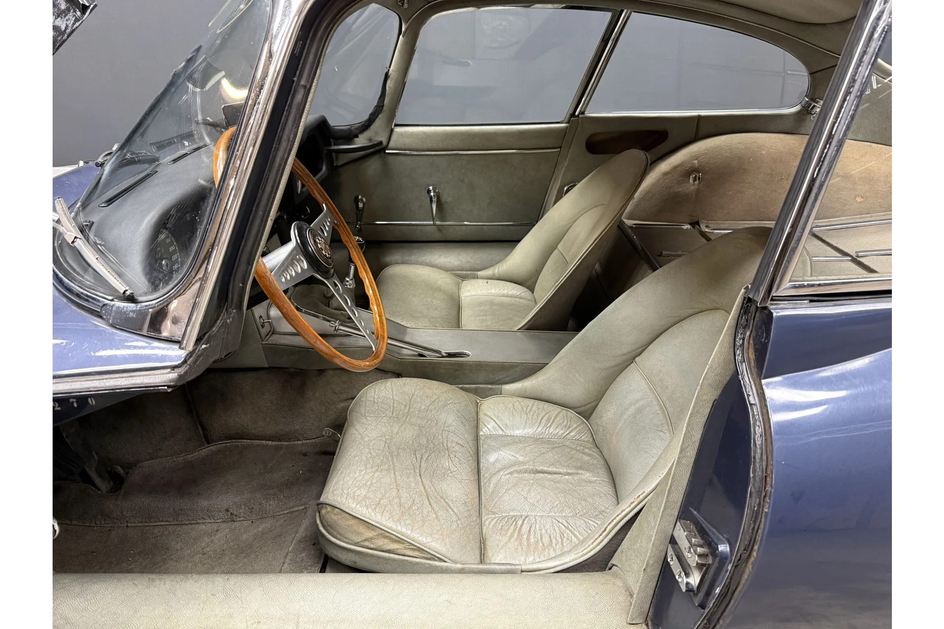 1963 Jaguar E-Type Series 1 3.8 Coupé, 3/30