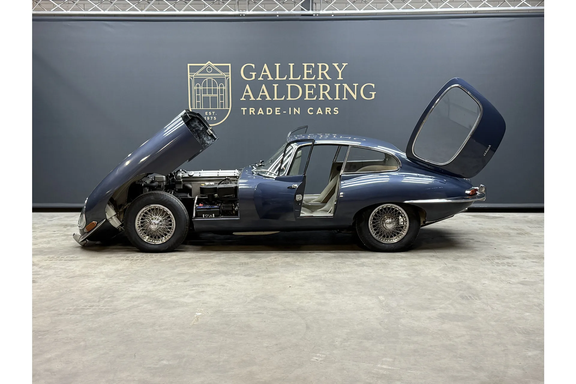 1963 Jaguar E-Type Series 1 3.8 Coupé, 17/30