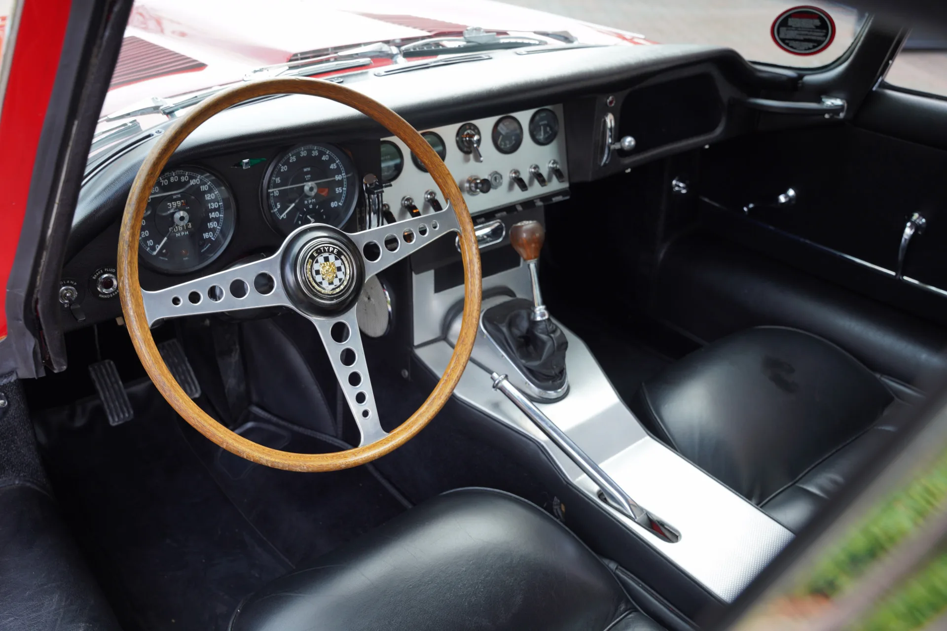 1963 Jaguar E-Type Series 1 3.8 Coupé, 3/30