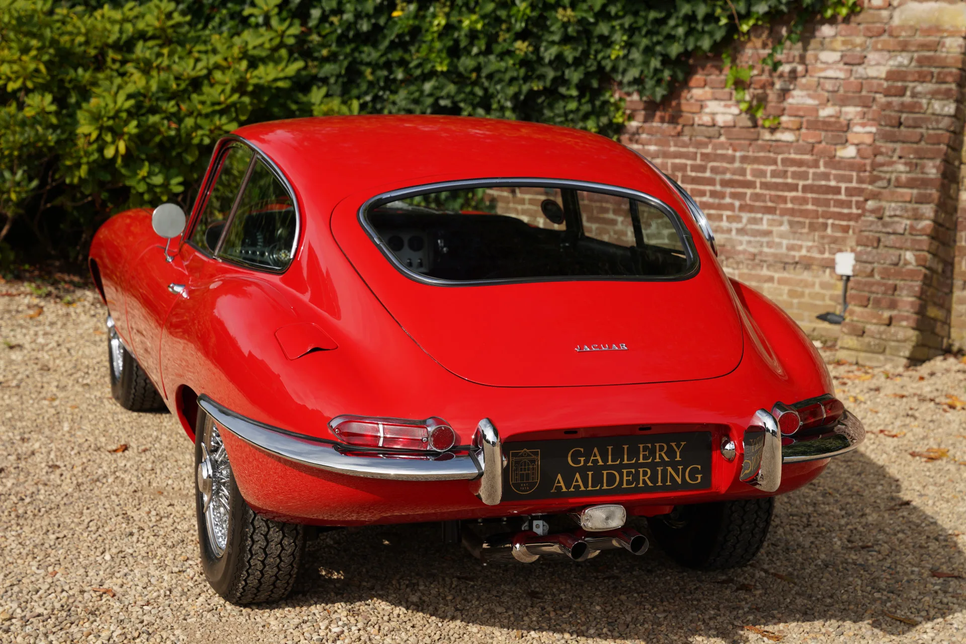 1963 Jaguar E-Type Series 1 3.8 Coupé, 7/30