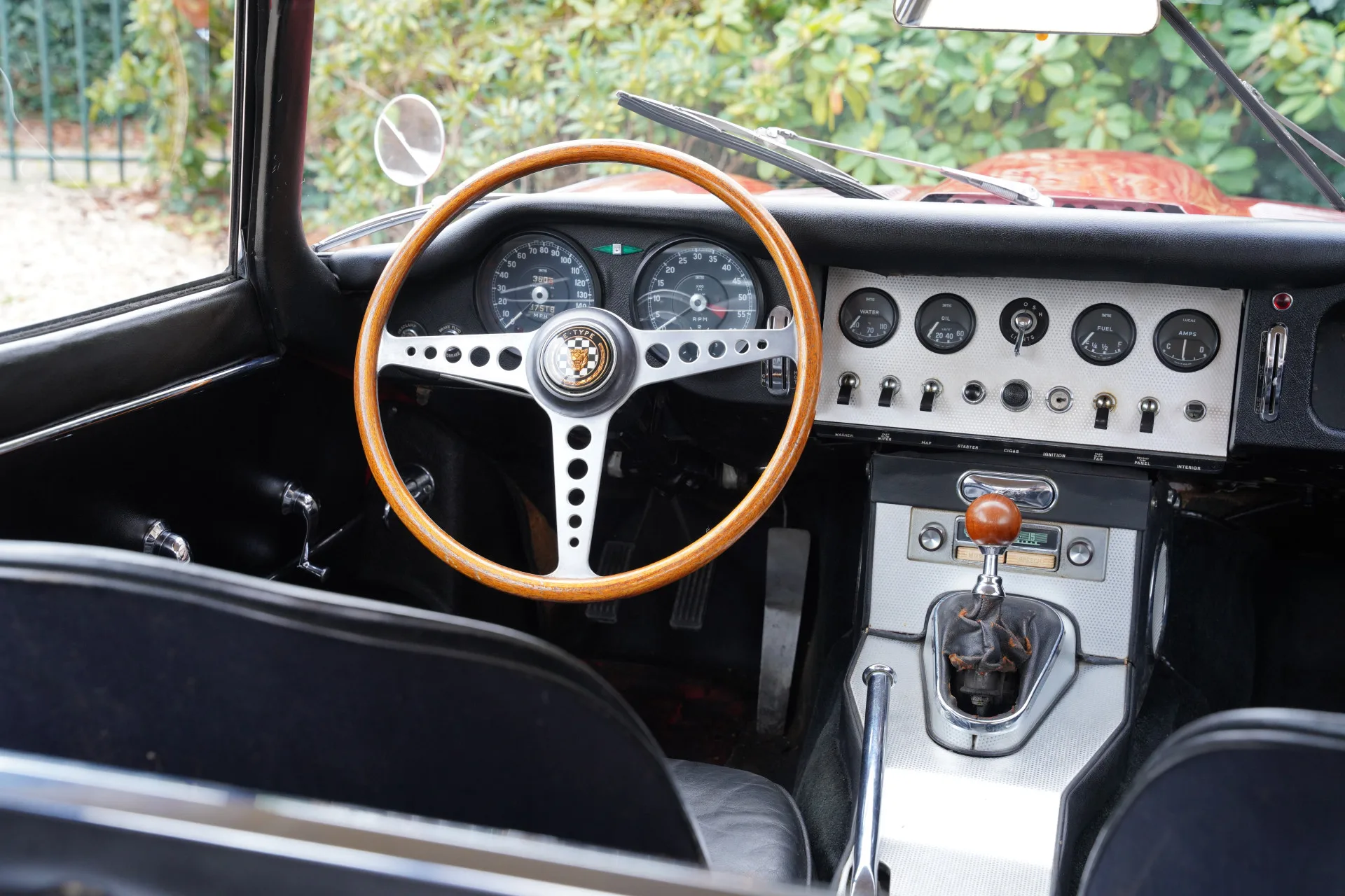 1963 Jaguar E-Type Series 1 3.8 Coupé, 25/30