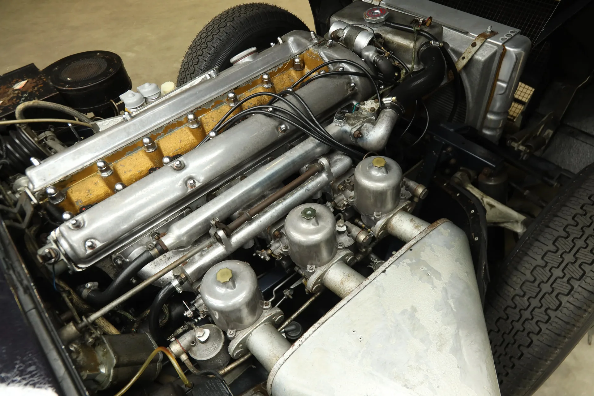 1963 Jaguar E-Type Series 1 3.8 Roadster, 4/30