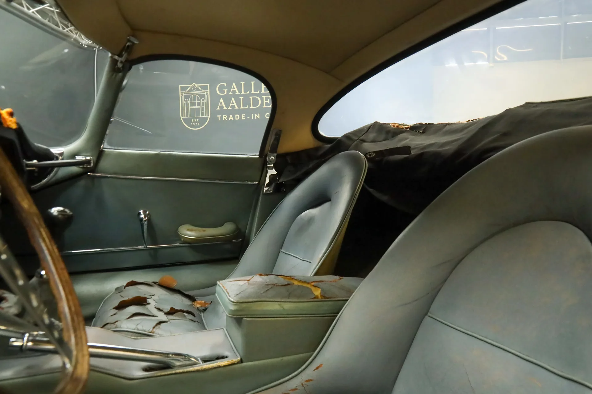 1963 Jaguar E-Type Series 1 3.8 Roadster, 13/30