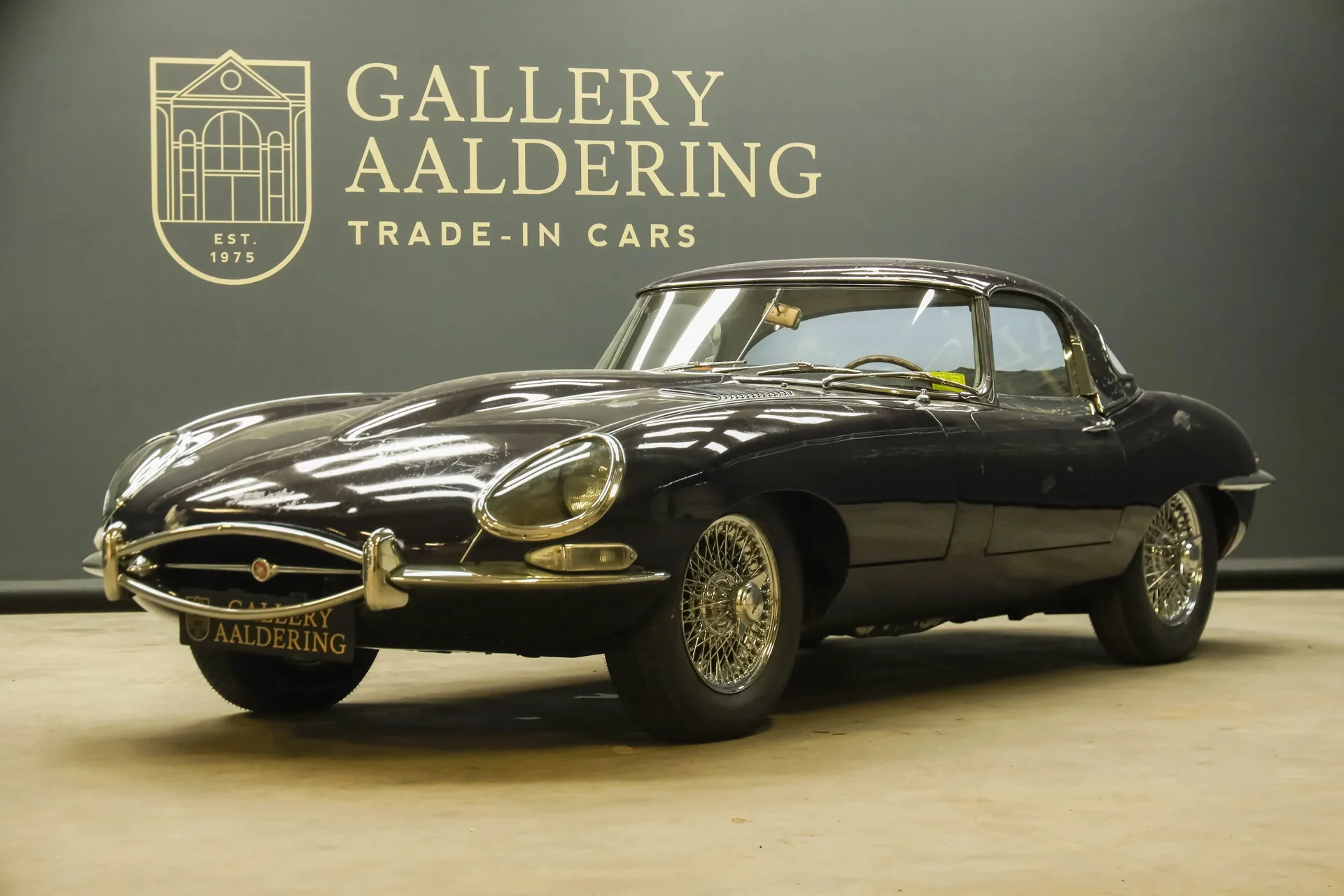 1963 Jaguar E-Type Series 1 3.8 Roadster, 23/30