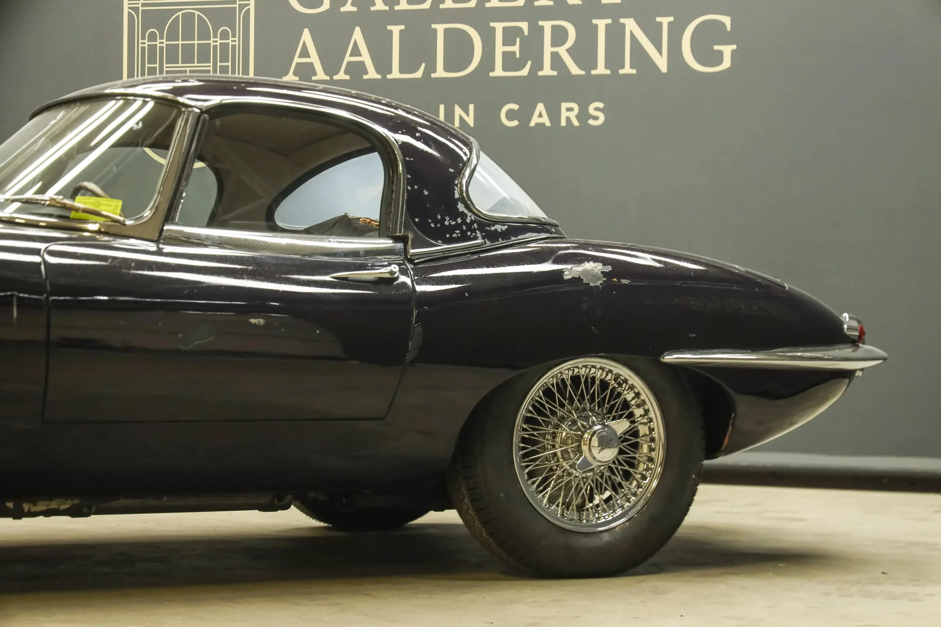 1963 Jaguar E-Type Series 1 3.8 Roadster, 26/30