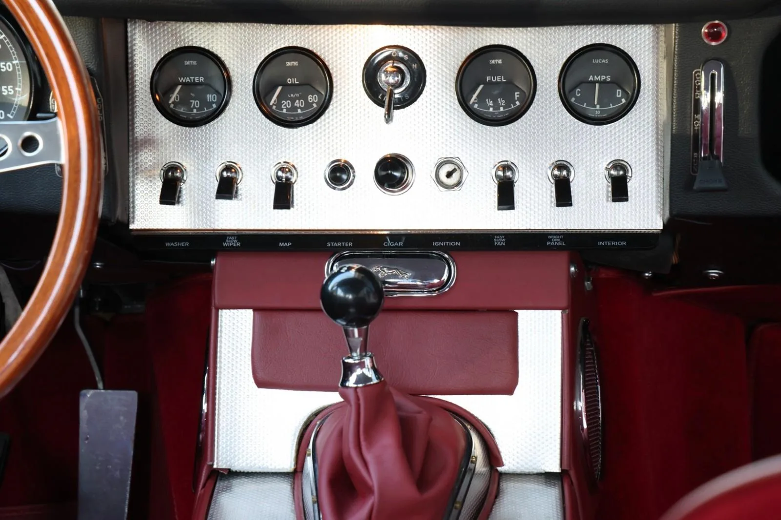 1963 Jaguar E-Type Series 1 3.8 Fixed Head Coupé, 23/24