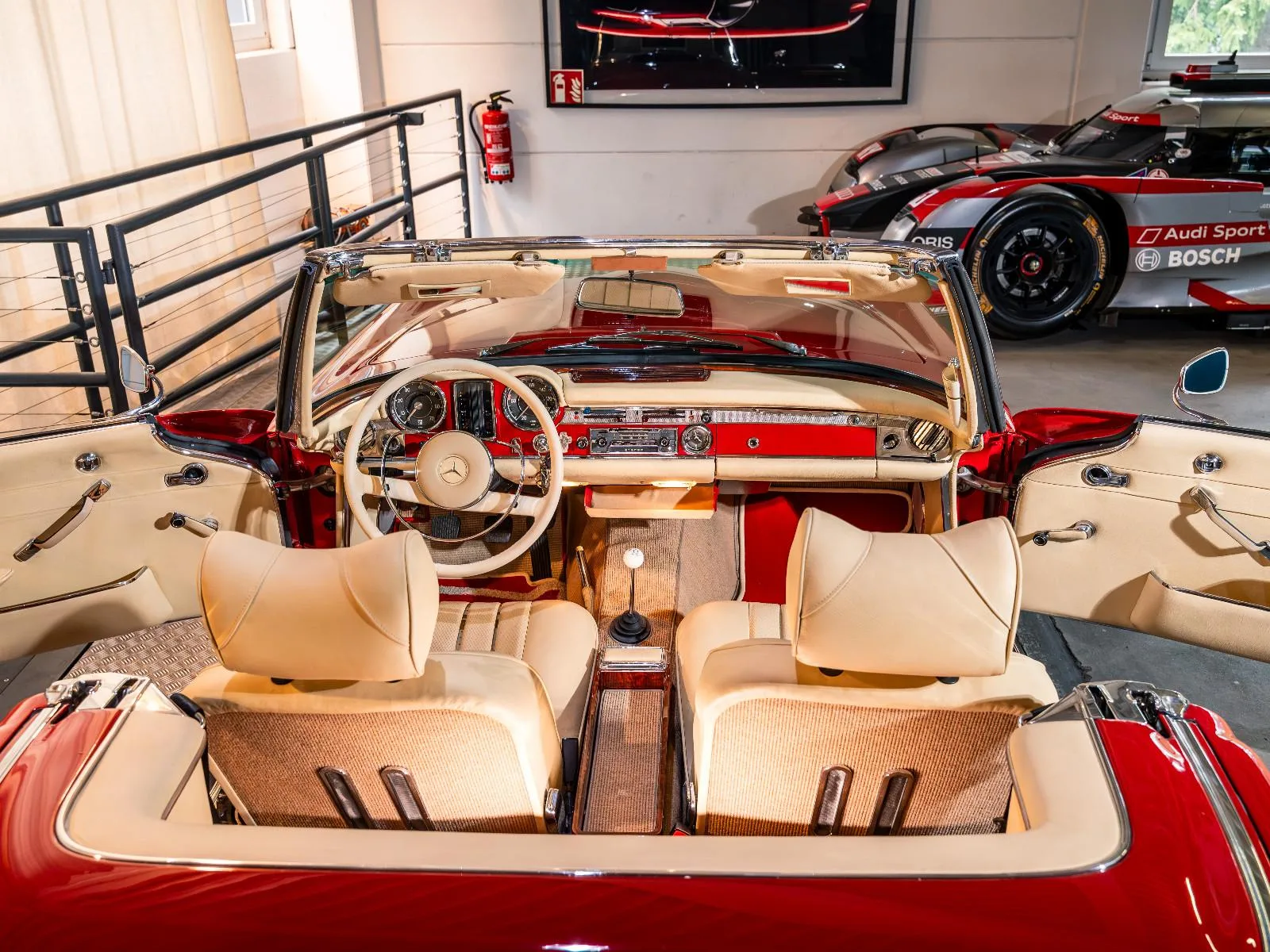 1963 Mercedes-Benz 230 SL, 17/30