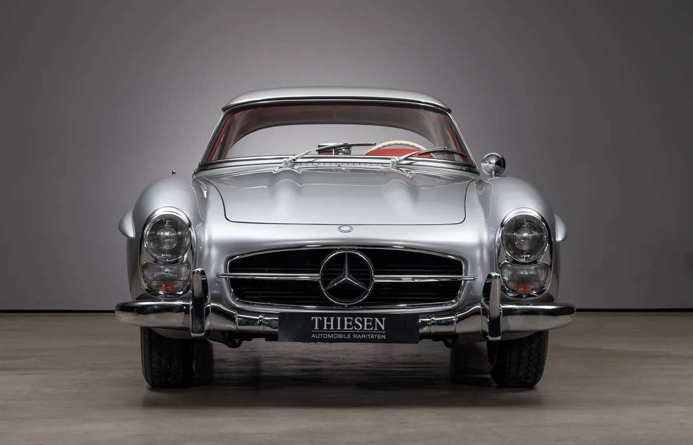 1963 Mercedes-Benz 300 SL Roadster, 5/30