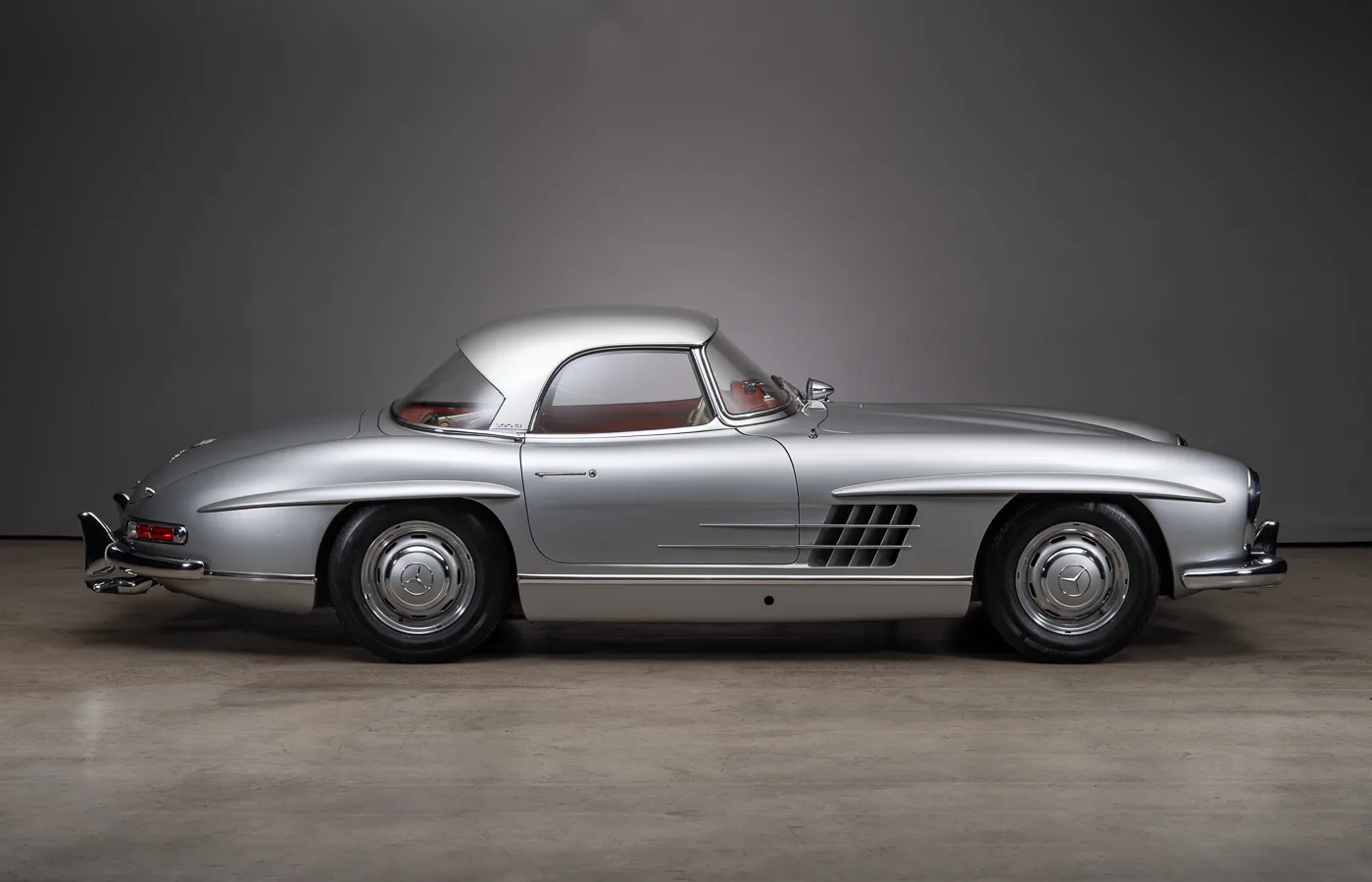 1963 Mercedes-Benz 300 SL Roadster, 9/30