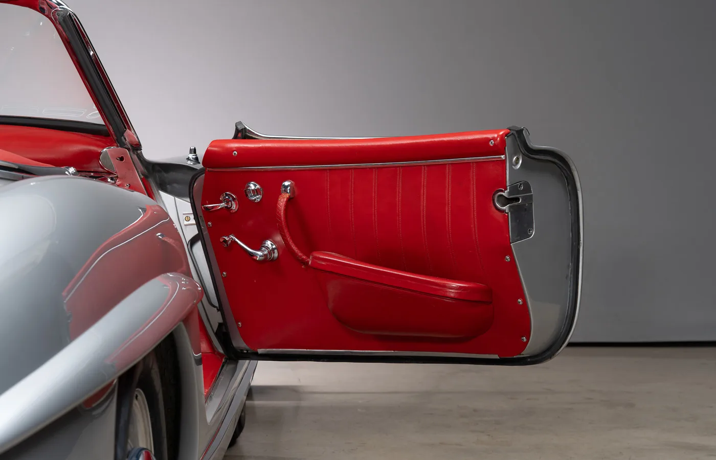 1963 Mercedes-Benz 300 SL Roadster, 30/30