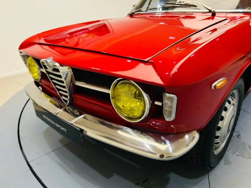 1964 Alfa Romeo Giulia Sprint GT, 14/20