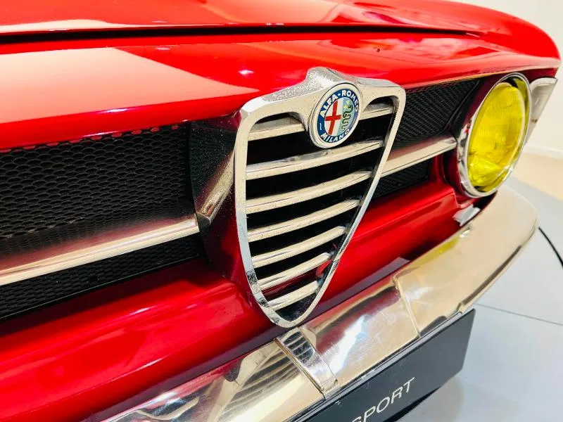 1964 Alfa Romeo Giulia Sprint GT, 15/20