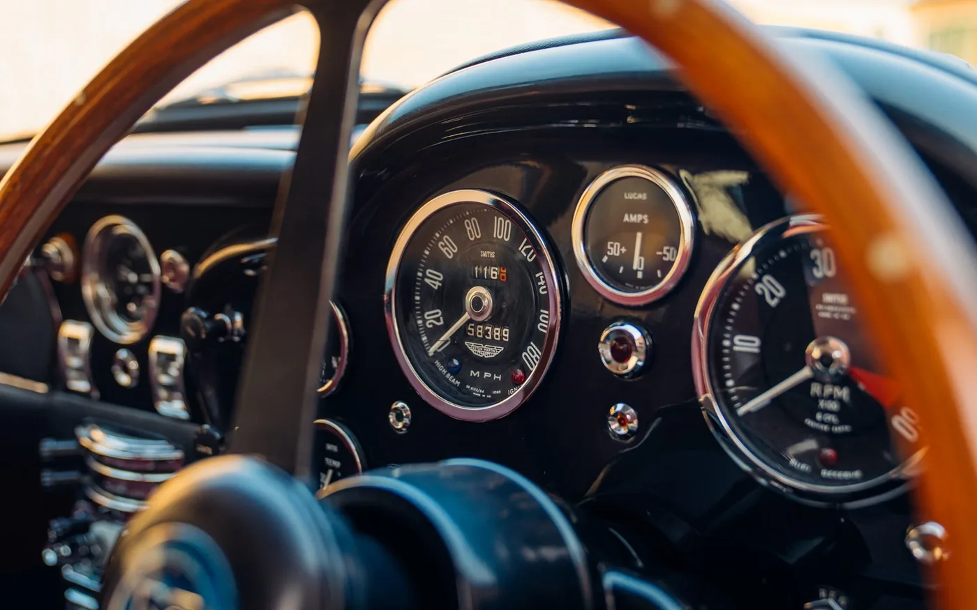 1964 Aston Martin DB5 offered by a specialist dealer in Chorleywood, United Kingdom, photo 11 of 15