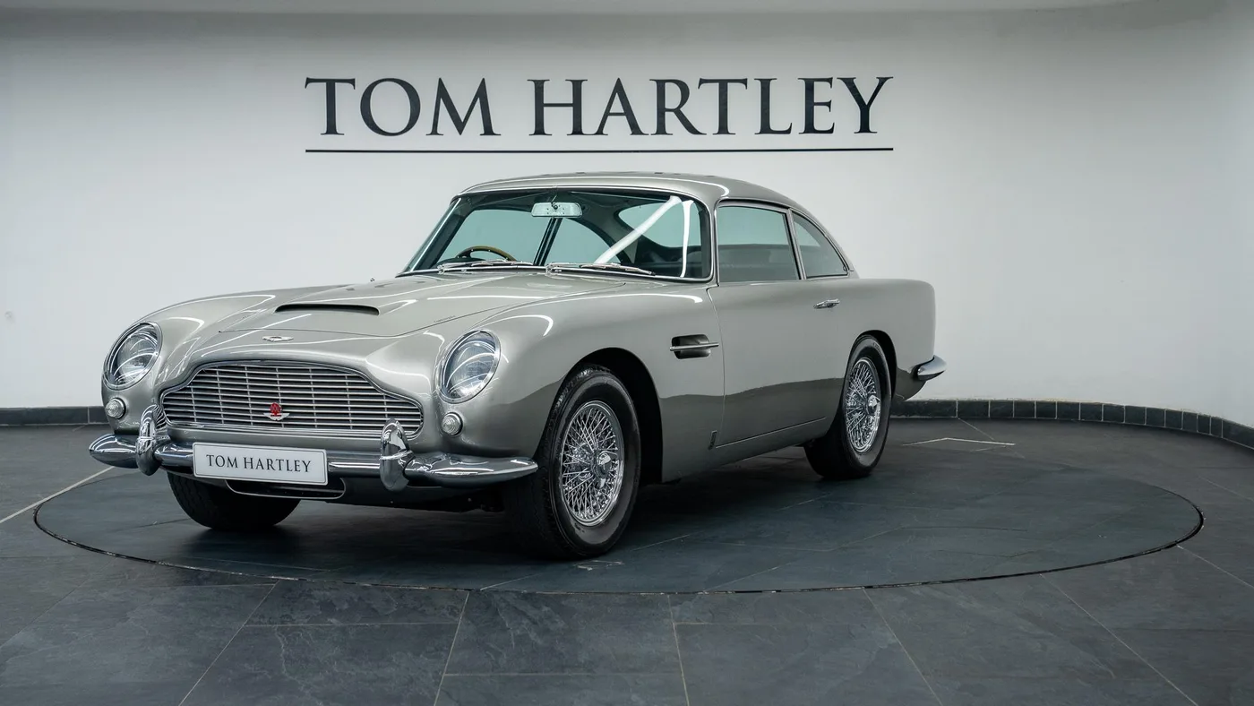 1964 Aston Martin DB5 offered by a specialist dealer in Swadlincote, United Kingdom, photo 3 of 15