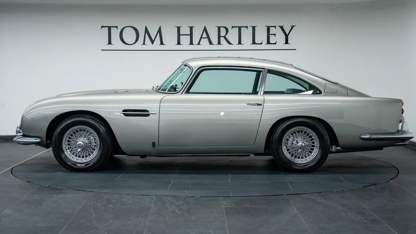 1964 Aston Martin DB5 offered by a specialist dealer in Swadlincote, United Kingdom, photo 4 of 15