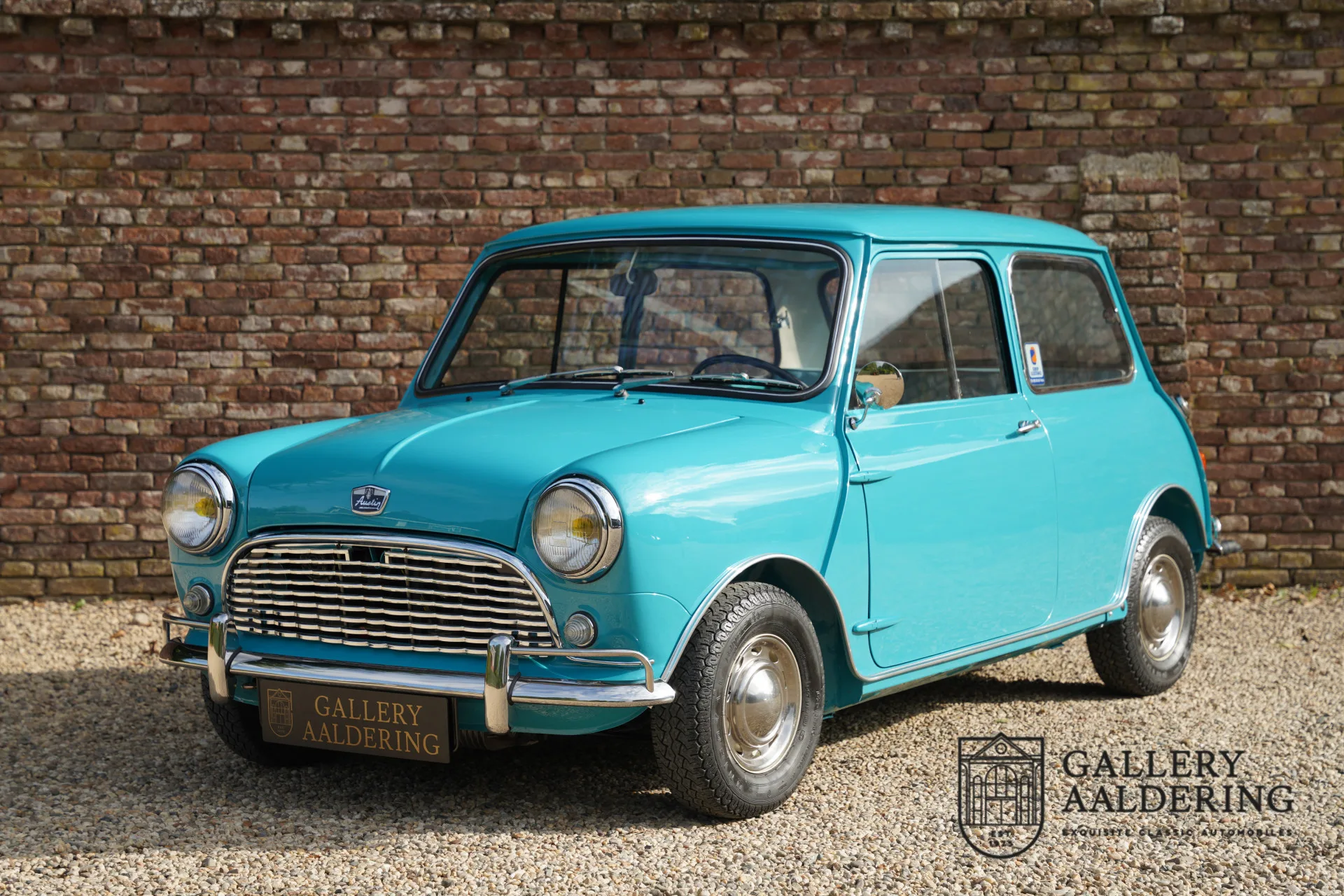1964 Austin Mini 850 Super De Luxe Mk I offered by a specialist dealer in Brummen, Netherlands, main photo
