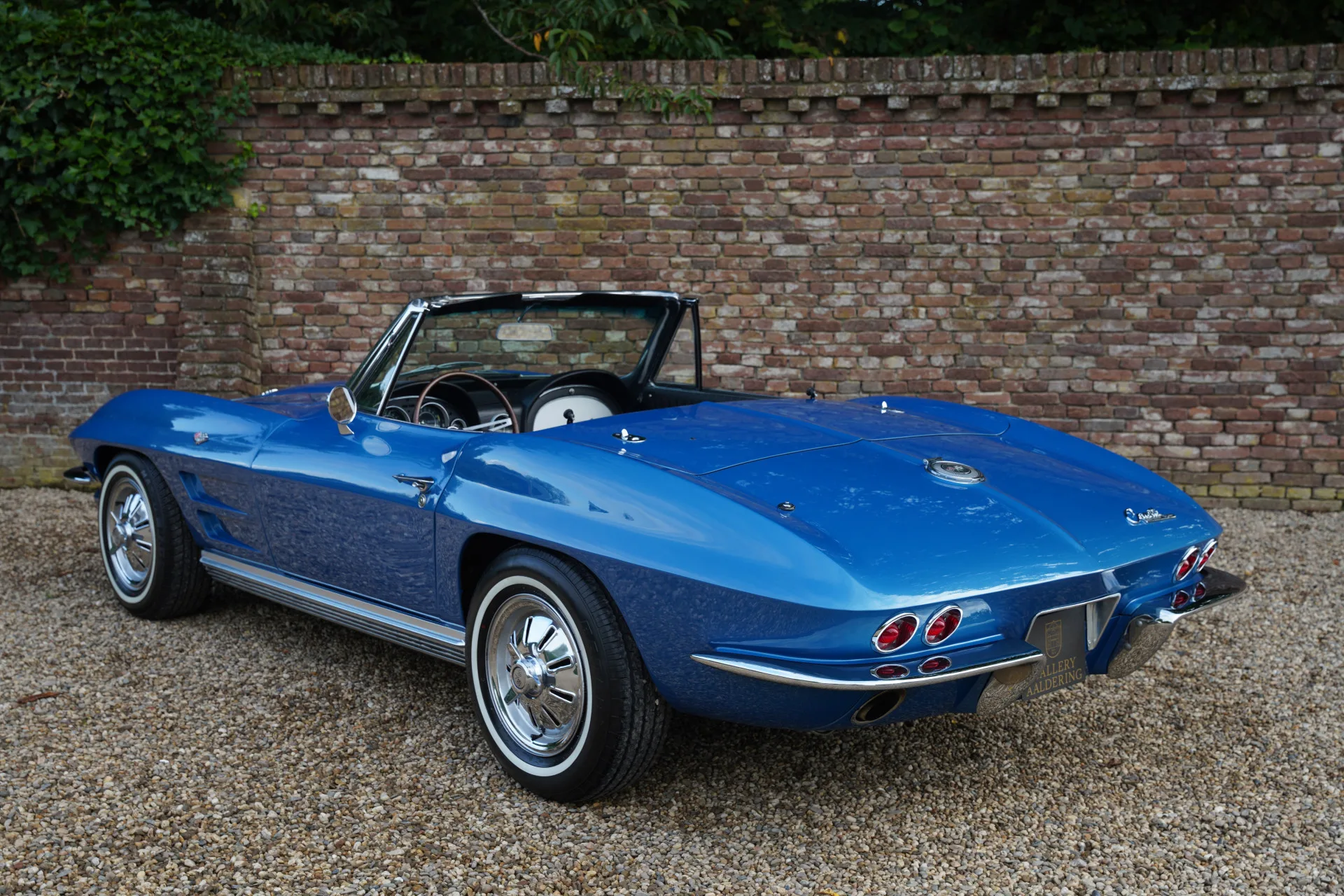 1964 Chevrolet Corvette C2 Sting Ray Convertible, 13/30