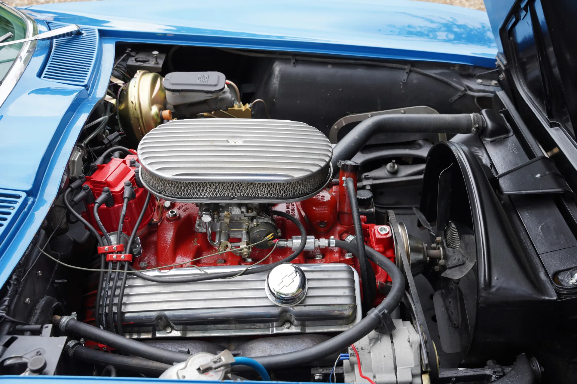 1964 Chevrolet Corvette C2 Sting Ray Convertible, 17/30