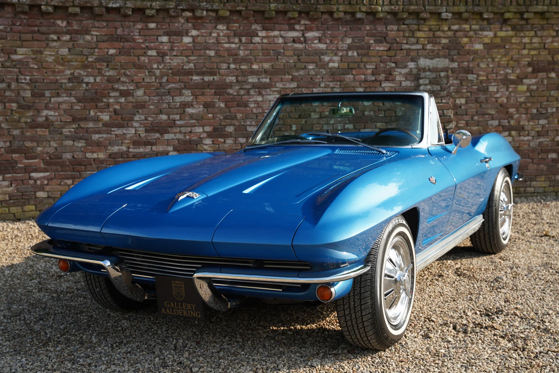 1964 Chevrolet Corvette C2 Sting Ray Convertible, 22/30