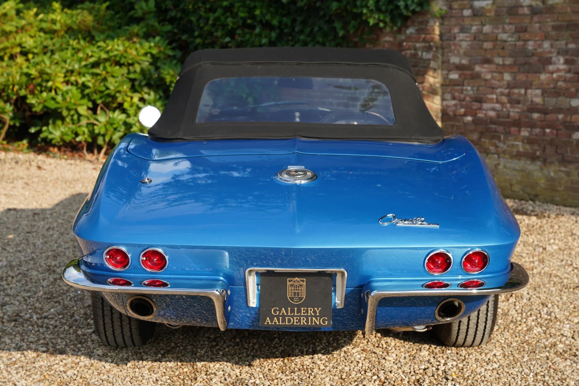 1964 Chevrolet Corvette C2 Sting Ray Convertible, 24/30