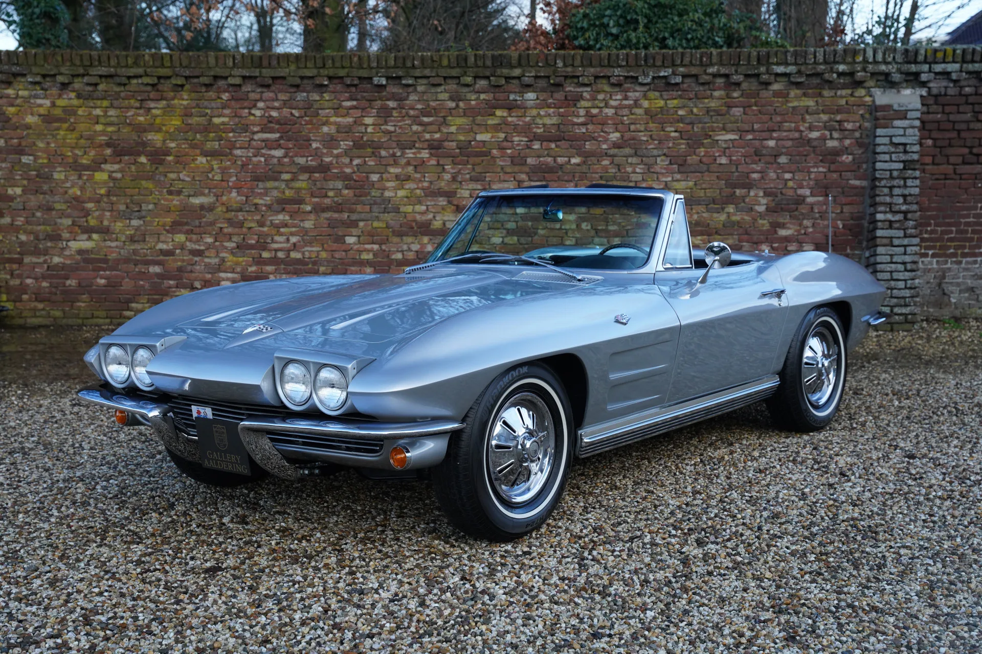 1964 Chevrolet Corvette C2 Sting Ray Convertible offered by a specialist dealer in Brummen, Netherlands, main photo
