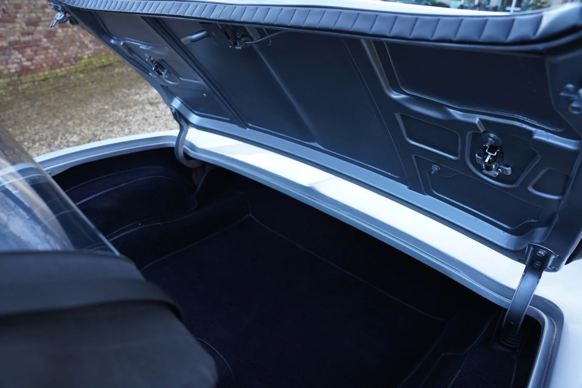 1964 Chevrolet Corvette C2 Sting Ray Convertible, 8/30